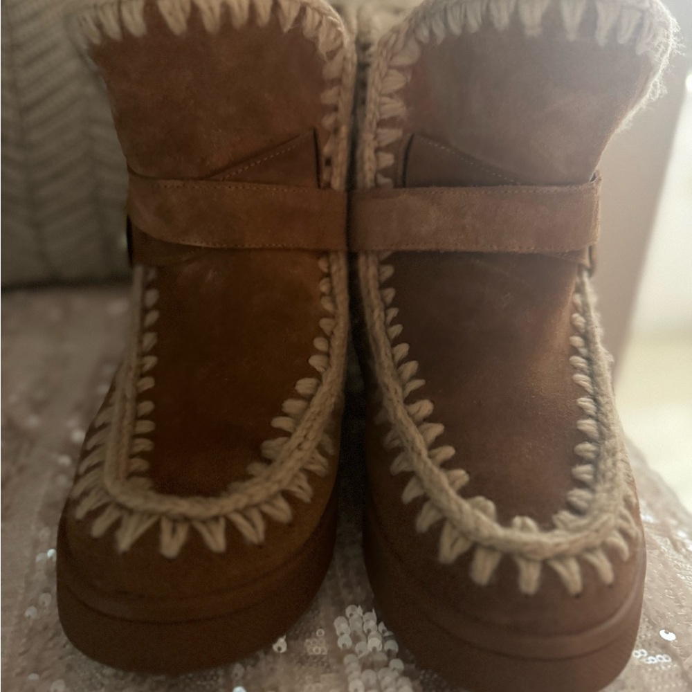 Brown Suede Boots with Stitch Detailing